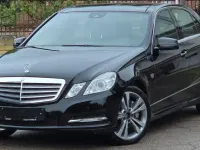 Gebraucht Mercedes E350 Avantgarde 265 PS (194 kW) 2012 Schwarz Limousine