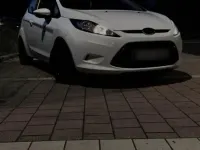 Gebraucht Ford Fiesta 82 PS (60 kW) 2009 Weiß Kleinwagen