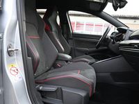 Gebraucht VW Golf VIII GTI Clubsport 300 PS (220 kW) 2022 Reflexsilber Limousine