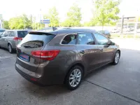 Gebraucht Kia Ceed Sportswagon 136 PS (100 kW) 2018 Sand track met. Kombi