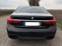 Gebraucht BMW 750 Performance 449 PS (330 kW) 2019 Schwarz Limousine