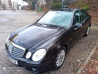 Gebraucht Mercedes E200 Classic 163 PS (119 kW) 2009 Schwarz Limousine