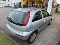 Gebraucht Opel Corsa 75 PS (55 kW) 2004 Silber Kleinwagen