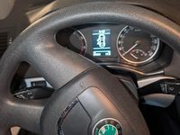 Gebraucht Skoda Octavia Ambiente 122 PS (89 kW) 2009 Grau Kombi