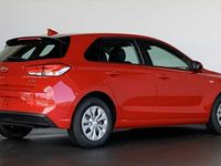 Gebraucht Hyundai i30 120 PS (88 kW) 2024 Rot Kleinwagen