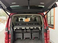 Usata VW Multivan 204 CV (150 kW) 2025 Rosso Monovolume