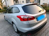 Gebraucht Ford Focus 105 PS (77 kW) 2011 Silber Kombi