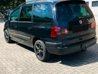 Gebraucht VW Sharan 140 PS (102 kW) 2008 Schwarz Van / Kleinbus