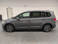 Gebraucht VW Touran United 150 PS (110 kW) 2020 Grau Van / Kleinbus