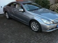 Gebraucht Mercedes E350 231 PS (169 kW) 2010 Silber Coupé