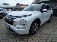 Gebraucht Mitsubishi Outlander P-HEV Top 136 PS (100 kW) 2025 Titan weiß SUV