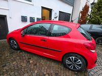 Gebraucht Peugeot 207 54 PS (39 kW) 2009 Rot Kleinwagen