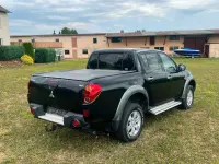 Gebraucht Mitsubishi L200 Intense 136 PS (100 kW) 2008 Schwarz Pickup