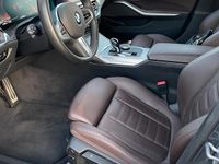 Gebraucht BMW 330 258 PS (189 kW) 2020 Grau Limousine