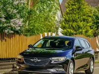 Gebraucht Opel Insignia 170 PS (125 kW) 2018 Schwarz Kombi