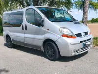 Gebraucht Renault Trafic 135 PS (99 kW) 2004 Silber Van / Kleinbus