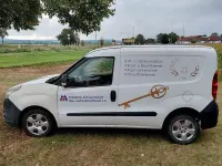 Używany Opel Combo 90 KM (66 kW) 2013 Biały Minivan