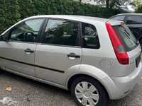 Gebraucht Ford Fiesta 60 PS (44 kW) 2003 Silber Kleinwagen