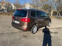 Gebraucht VW Sharan 140 PS (102 kW) 2012 Braun Van / Kleinbus