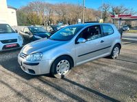 Gebraucht VW Golf V 101 PS (74 kW) 2005 Grau Kleinwagen