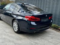 Gebraucht BMW 530 265 PS (194 kW) 2018 Blau Limousine
