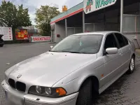 Gebraucht BMW 520 177 PS (130 kW) 2002 Silber Limousine