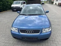 Gebraucht Audi A3 Ambiente 101 PS (74 kW) 2001 Blau Kleinwagen