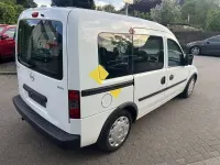 Gebraucht Opel Combo 75 PS (55 kW) 2010 Weiß Van / Kleinbus