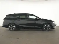 Gebraucht Opel Astra 131 PS (96 kW) 2025 Schwarz Kleinwagen