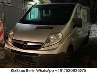 Gebraucht Opel Vivaro 114 PS (83 kW) 2009 Grau Van / Kleinbus