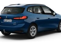 Gebraucht BMW 220 Active Tourer Luxury Line 170 PS (125 kW) 2025 Blau Van / Kleinbus
