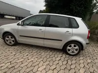 Gebraucht VW Polo 75 PS (55 kW) 2004 Silber Kleinwagen