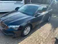 Gebraucht Skoda Superb 150 PS (110 kW) 2016 Schwarz Kombi