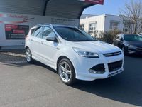 Gebraucht Ford Kuga Individual 150 PS (110 kW) 2016 Weiß SUV