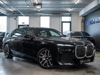 Gebraucht BMW 750e 489 PS (359 kW) 2024 Weiß Limousine