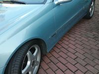Gebraucht Mercedes CLK320 224 PS (164 kW) 2004 Blau Cabrio