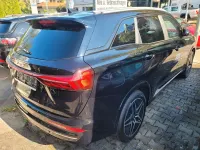 Neu DFSK E5 177 PS (130 kW) 2025 Schwarz SUV