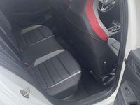 Gebraucht VW Golf VIII GTI 245 PS (180 kW) 2021 Weiß Kleinwagen