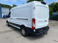 Gebraucht Ford Transit Trend 131 PS (96 kW) 2022 Frostweiß Van / Kleinbus