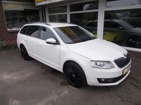 Gebraucht Skoda Octavia Elegance 150 PS (110 kW) 2014 Weiß Kombi