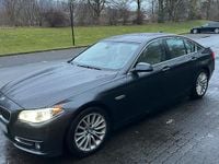Gebraucht BMW 530 258 PS (189 kW) 2015 Grau Limousine