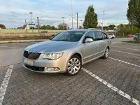 Gebraucht Skoda Superb 260 PS (191 kW) 2010 Silber Kombi