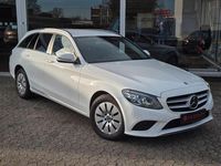 Gebraucht Mercedes C180 156 PS (114 kW) 2020 Polarweiss Kombi