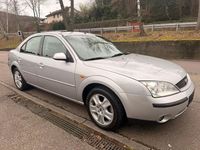 Gebraucht Ford Mondeo Trend 125 PS (91 kW) 2001 Silber Limousine
