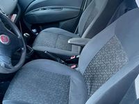 Gebraucht Fiat Doblò 101 PS (74 kW) 2013 Weiß Van / Kleinbus