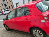 Gebraucht Daihatsu Charade 99 PS (72 kW) 2012 Rot Limousine