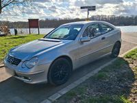 Gebraucht Mercedes C180 129 PS (94 kW) 2001 Silber Coupé