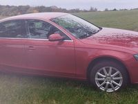 Gebraucht Audi A4 Attraction 120 PS (88 kW) 2011 Rot Limousine