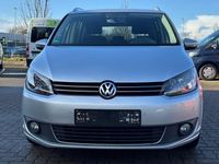 Gebraucht VW Touran Cup 105 PS (77 kW) 2014 Silber Van / Kleinbus