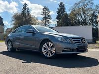 Gebraucht Mercedes E350 Avantgarde 265 PS (194 kW) 2011 Grau Coupé